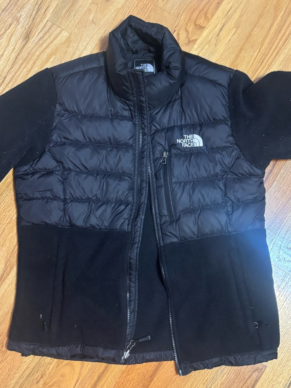 The North Face Women's Black Hybrid Quilted Vest Jacket
